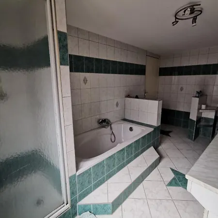 70m2 Habsheim, Pres De Mulhouse *